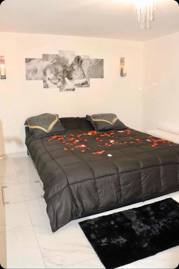 Love Room Givors